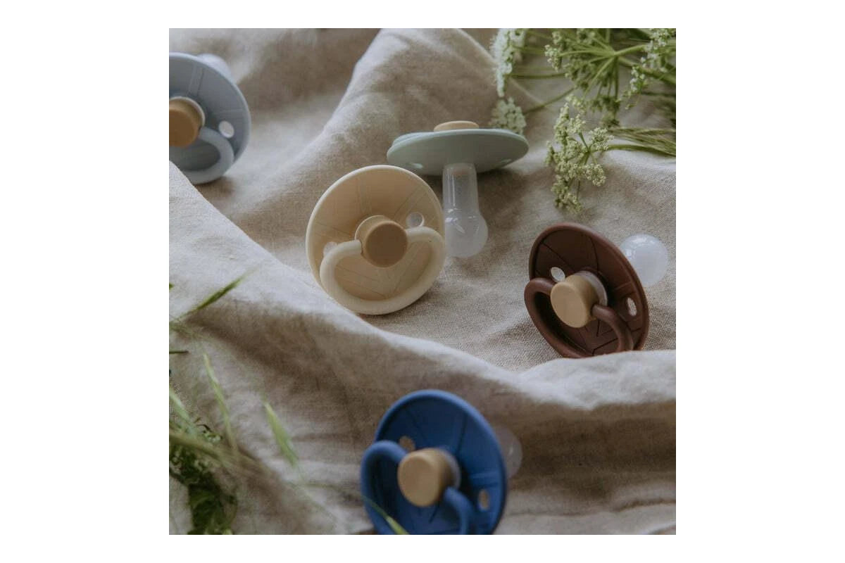 Frigg Little Viking Natural Rubber Latex Pacifier 2 Pack - Harald/Bjorn (6-18 months)