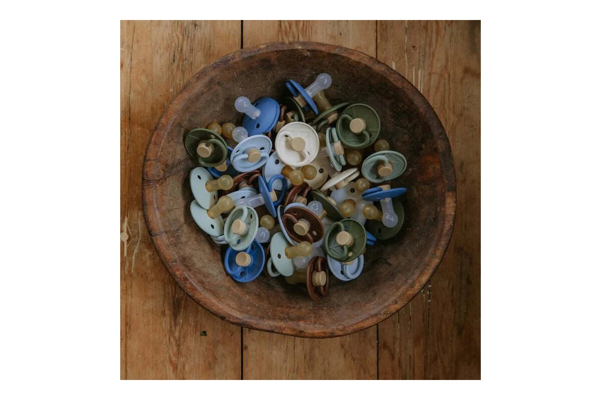 Frigg Little Viking Natural Rubber Latex Pacifier 2 Pack - Knud/Sigrid (6-18 months)